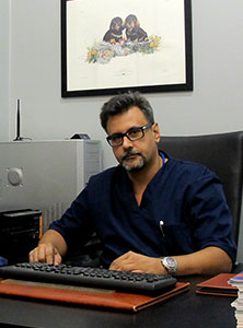 Il Dott. Veterinario Alessandro Priano